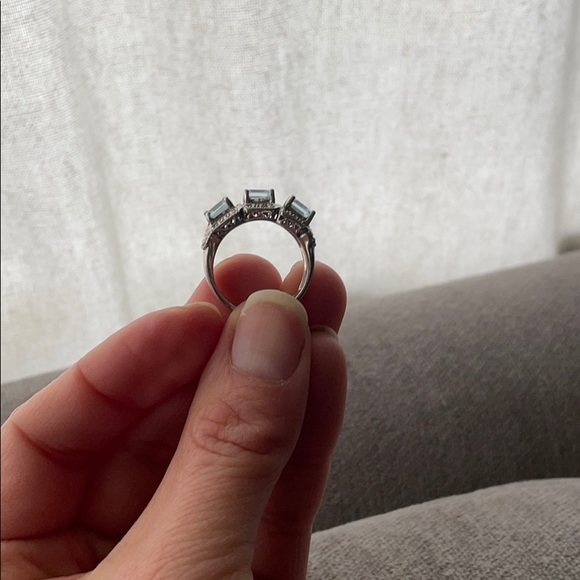 Aquamarine and sterling silver ring - Picture 4 of 5